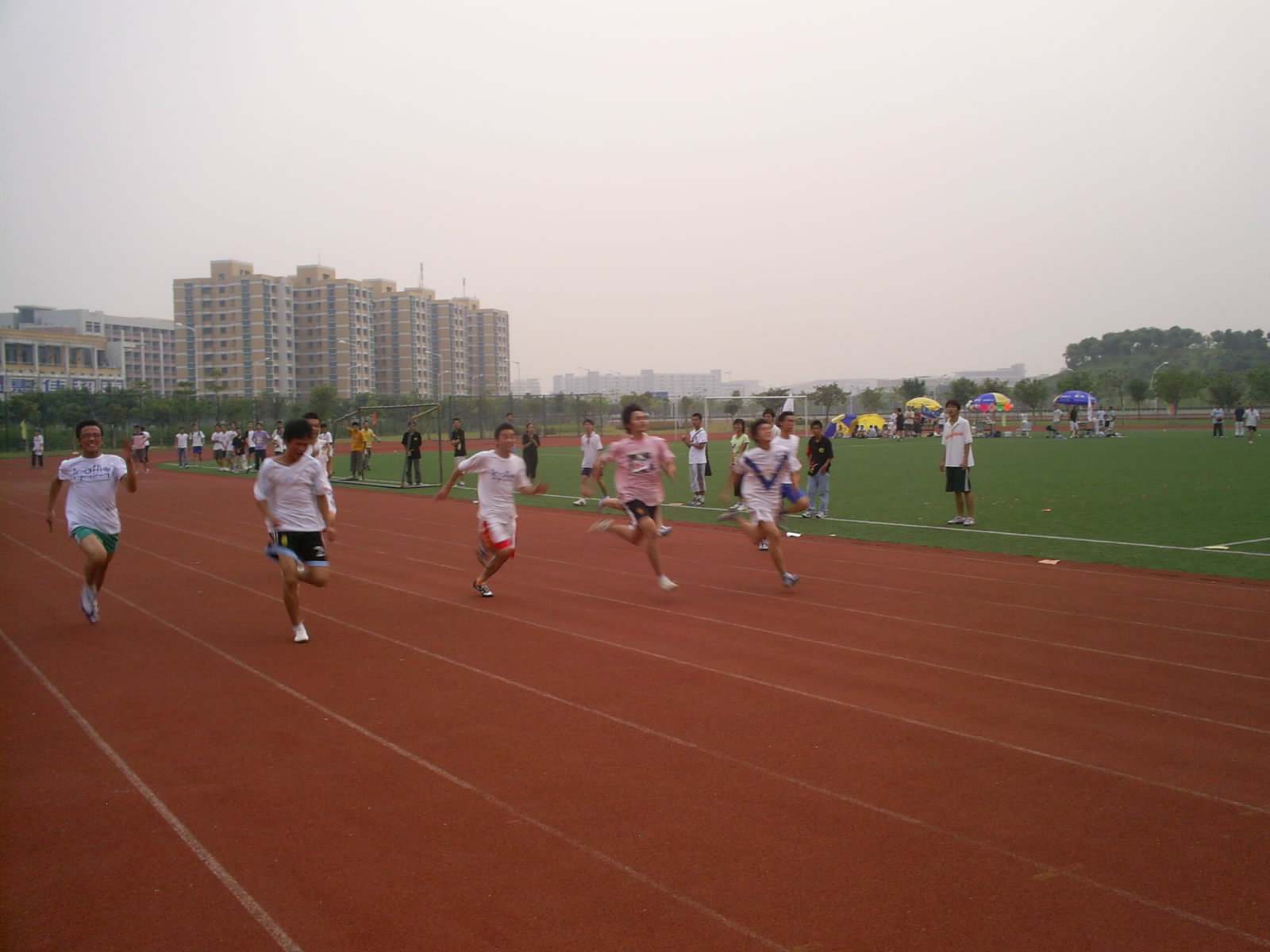 南校区英东体育中心