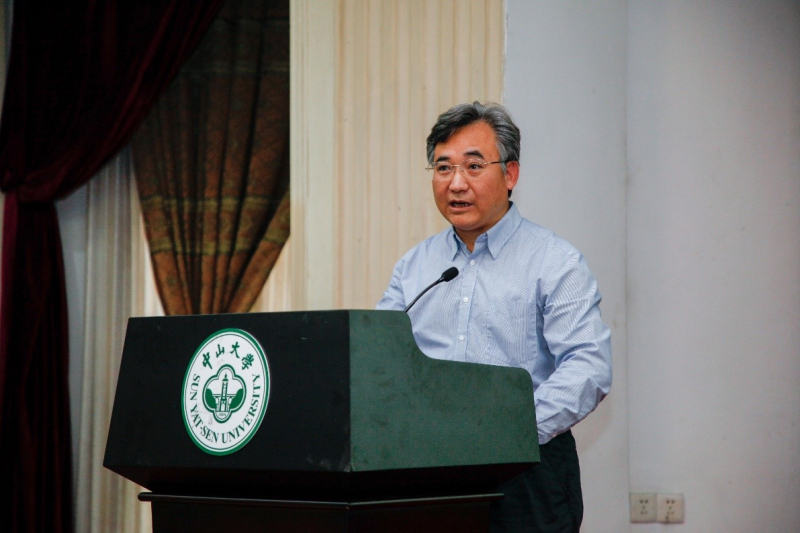 芙兰润心,志洁行芳——直播平台
物理学院、直播平台
2017年“芙兰励教奖学金” 颁奖典礼顺利举行